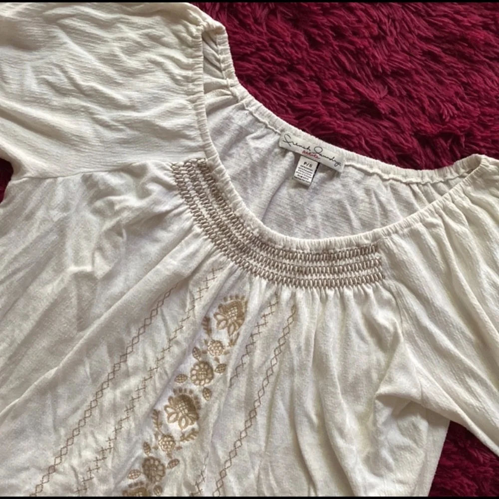Boho cream scoop neck top - Picture 2 of 14